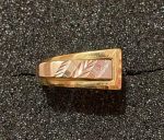 انگشتر طلای دست‌ساز مدل مدرن-هندسی فاریا گلد؛ تجربه‌ای از هنر و اصالت در دستان شما - تصویر 3